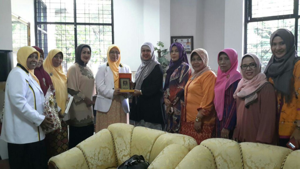 Arnita Sari BPKK DPW PKS Riau2